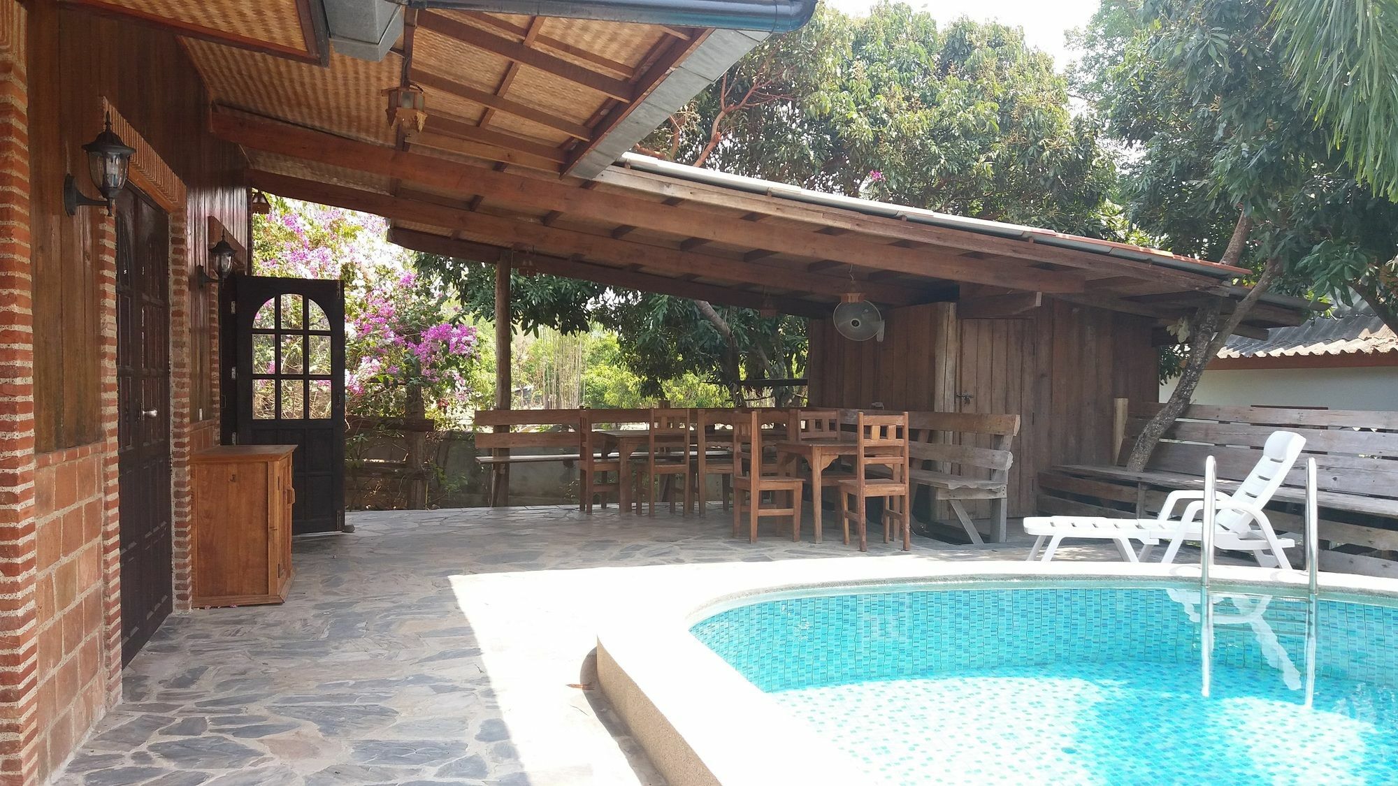 Xpai Hotel Exterior photo